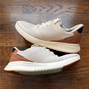 Womens Kizik Lima lite Athletic Knit Sneakers - Cream with Brown Accents 6.5